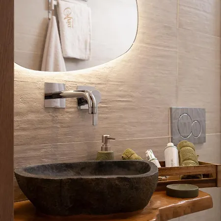 Aria Holiday home