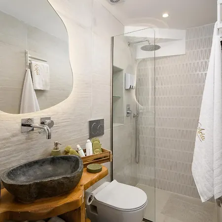 Aria Holiday home *